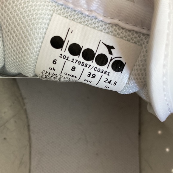 Diadora white sneakers women’s size US 8, EU 39 - Picture 6 of 8